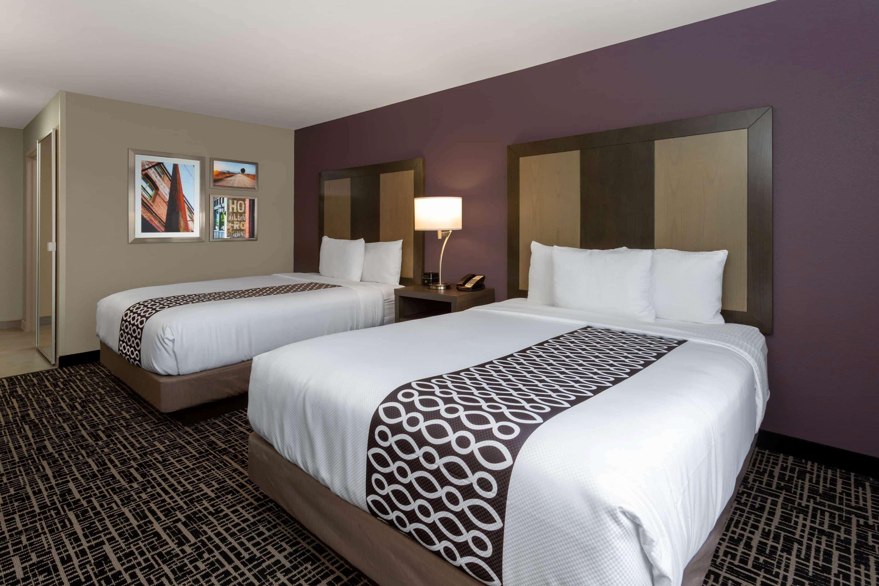 Hotel La Quinta By Wyndham Wichita Airport Zewnętrze zdjęcie