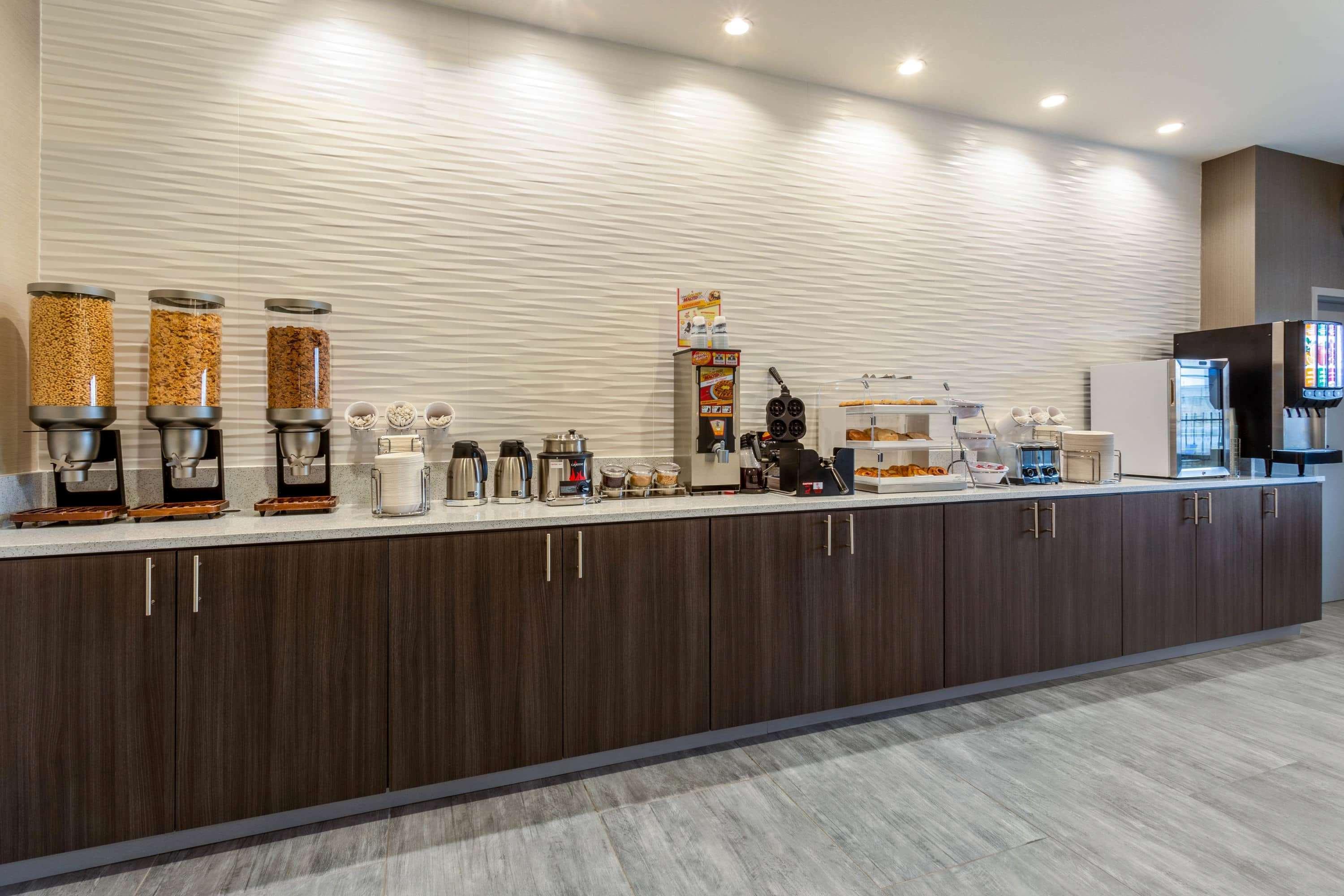 Hotel La Quinta By Wyndham Wichita Airport Zewnętrze zdjęcie