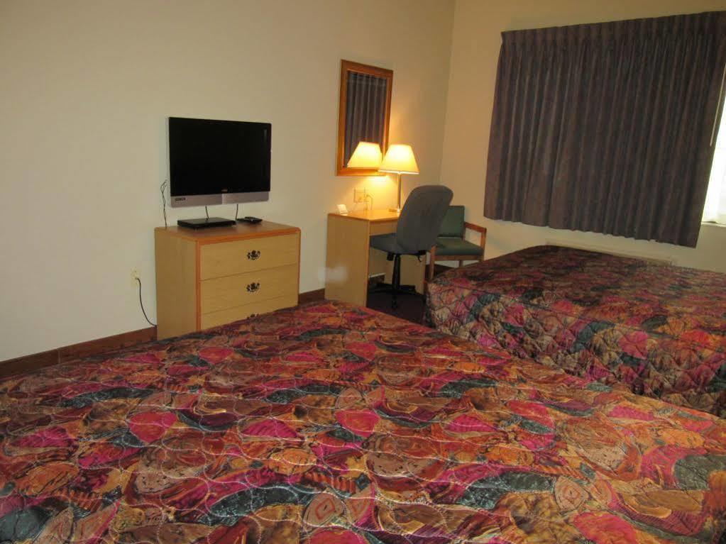 Hotel La Quinta By Wyndham Wichita Airport Zewnętrze zdjęcie